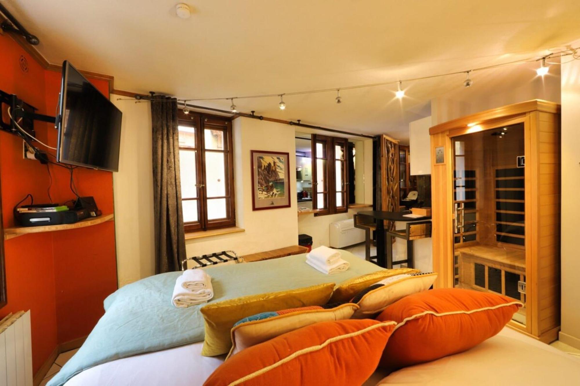 Le Cocon - Lofts & Lakes Certified 4-Stars Annecy Exteriör bild